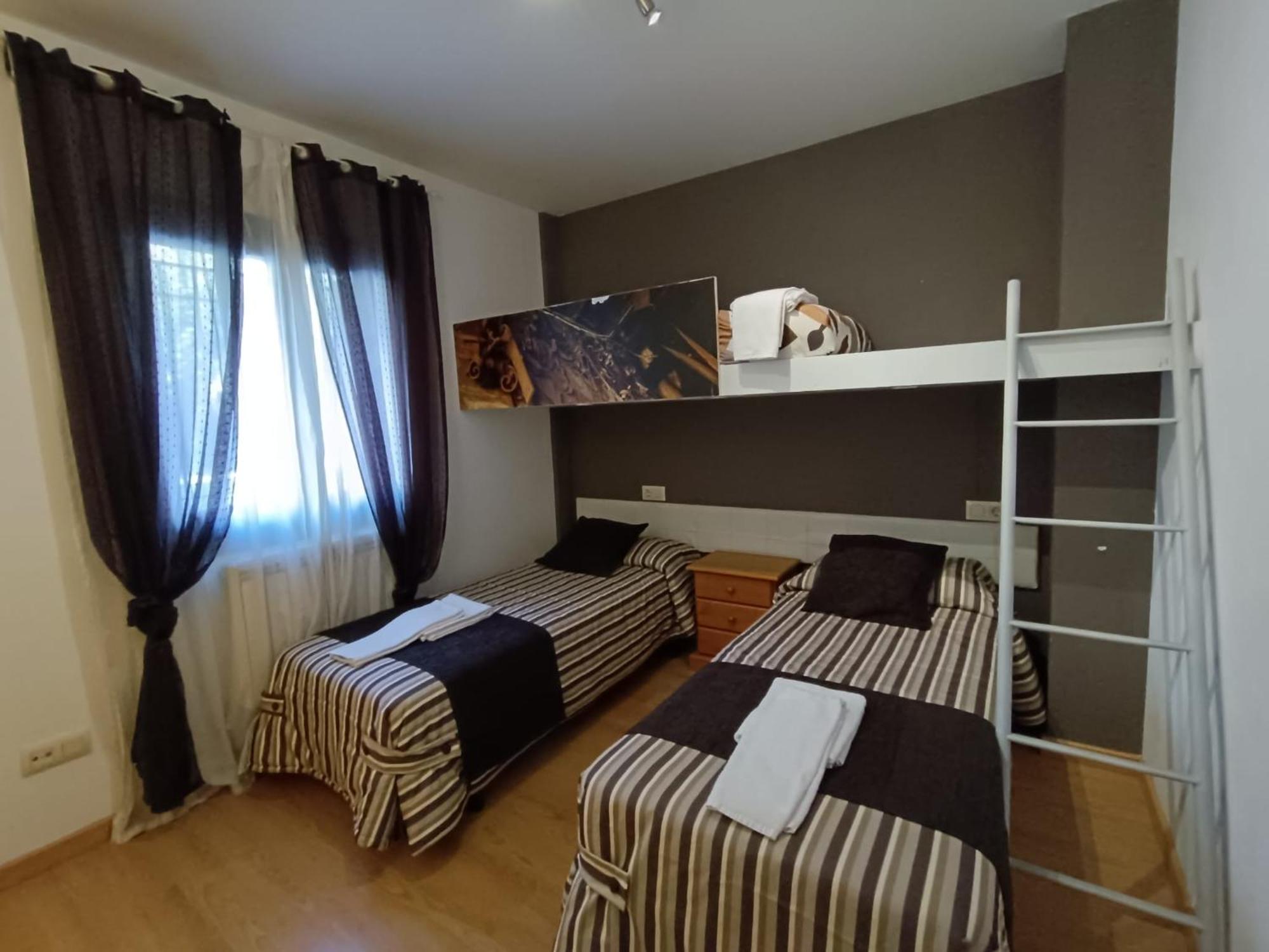 Inmocyma Antigua Casa Chuanina, Bajo-benasque Apartment